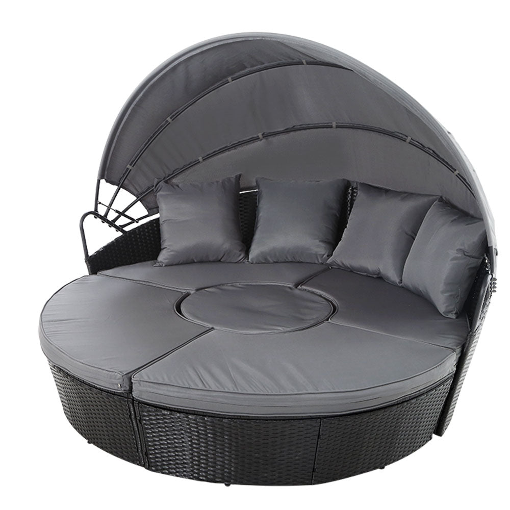 Outdoor Round Rattan Daybed